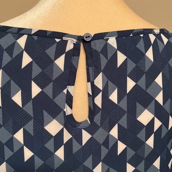 SIMPLSTYL Blue & Wht Geo Blouse Sz MP - Picture 4 of 7